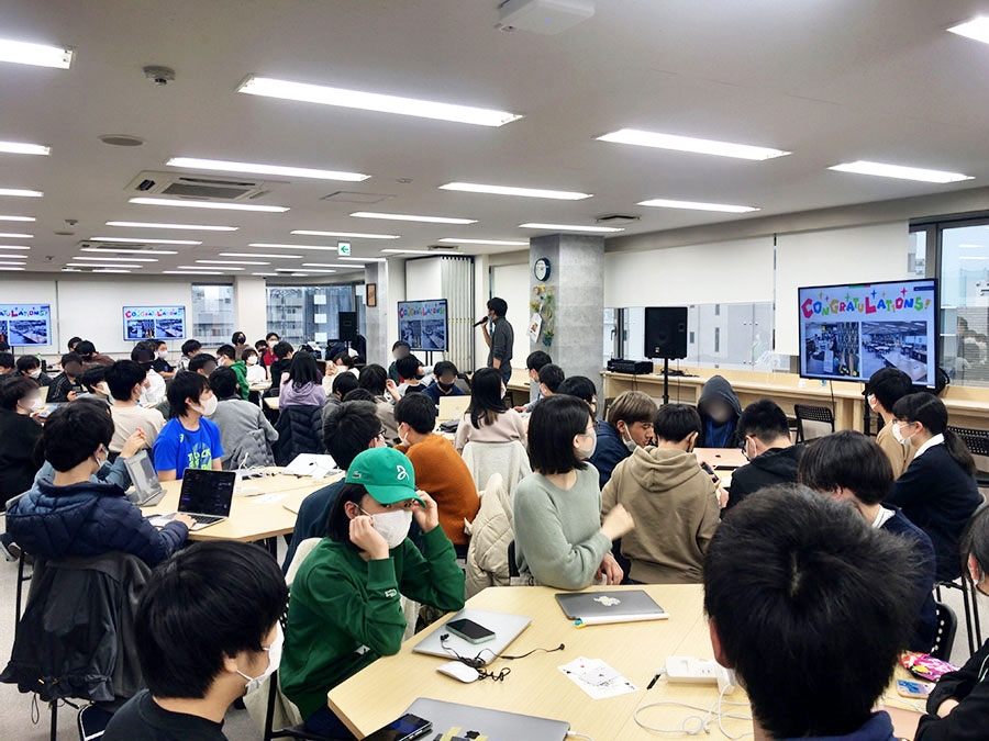 【江坂】謎解きやクイズでにぎやかに!3年生との最後の交流イベント「卒業生を送る会」