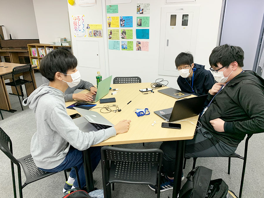 新年度が幕開け!オリエンテーション新入生歓迎会を通してスクールライフをイメージ